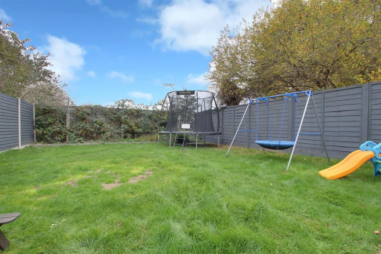 Nelson Road, Goring-By-Sea, Worthing, photo 6