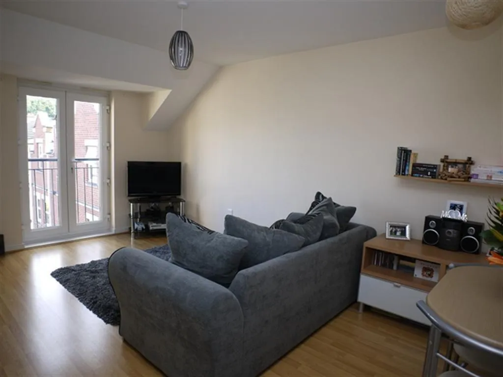 Whitehall Green, Leeds, LS12, photo 2