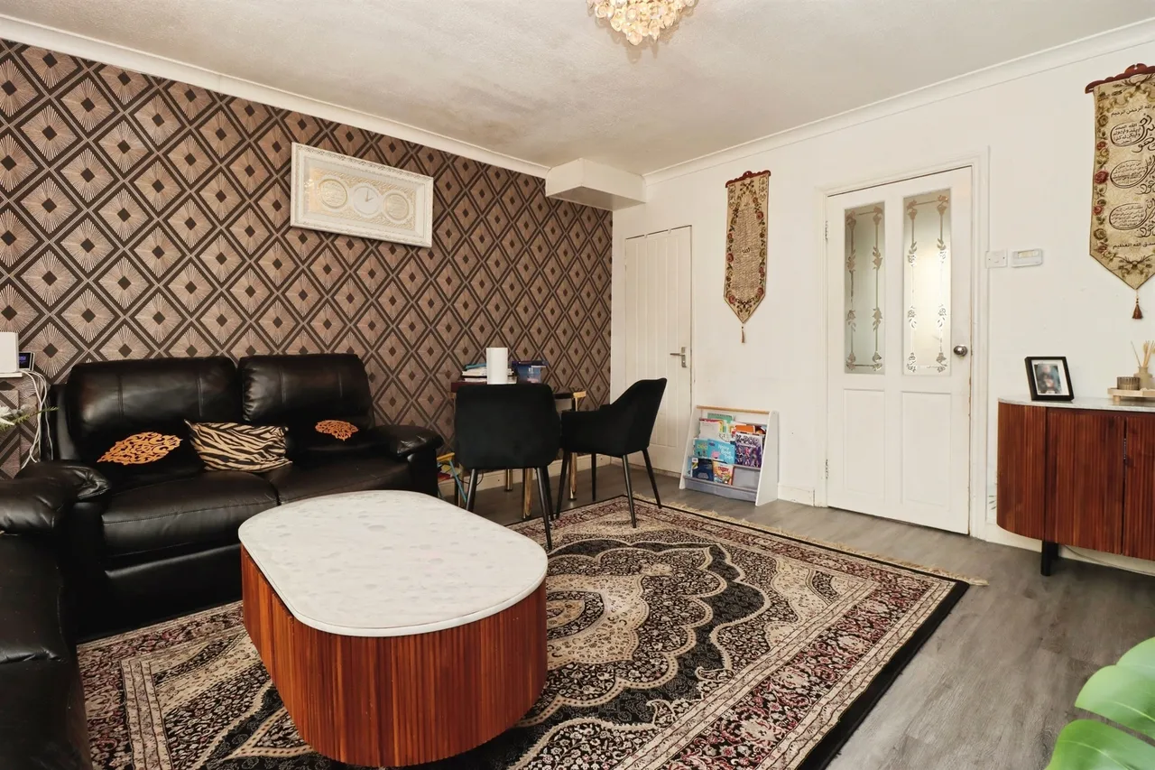 Birchfield Road, WELLINGBOROUGH, photo 2