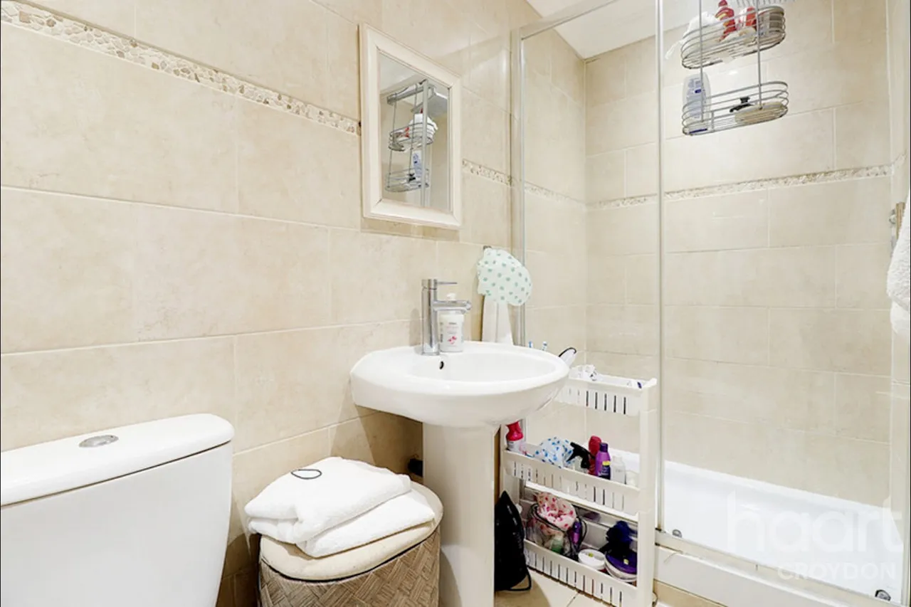 Selsdon Road, South Croydon, CR2, photo 12