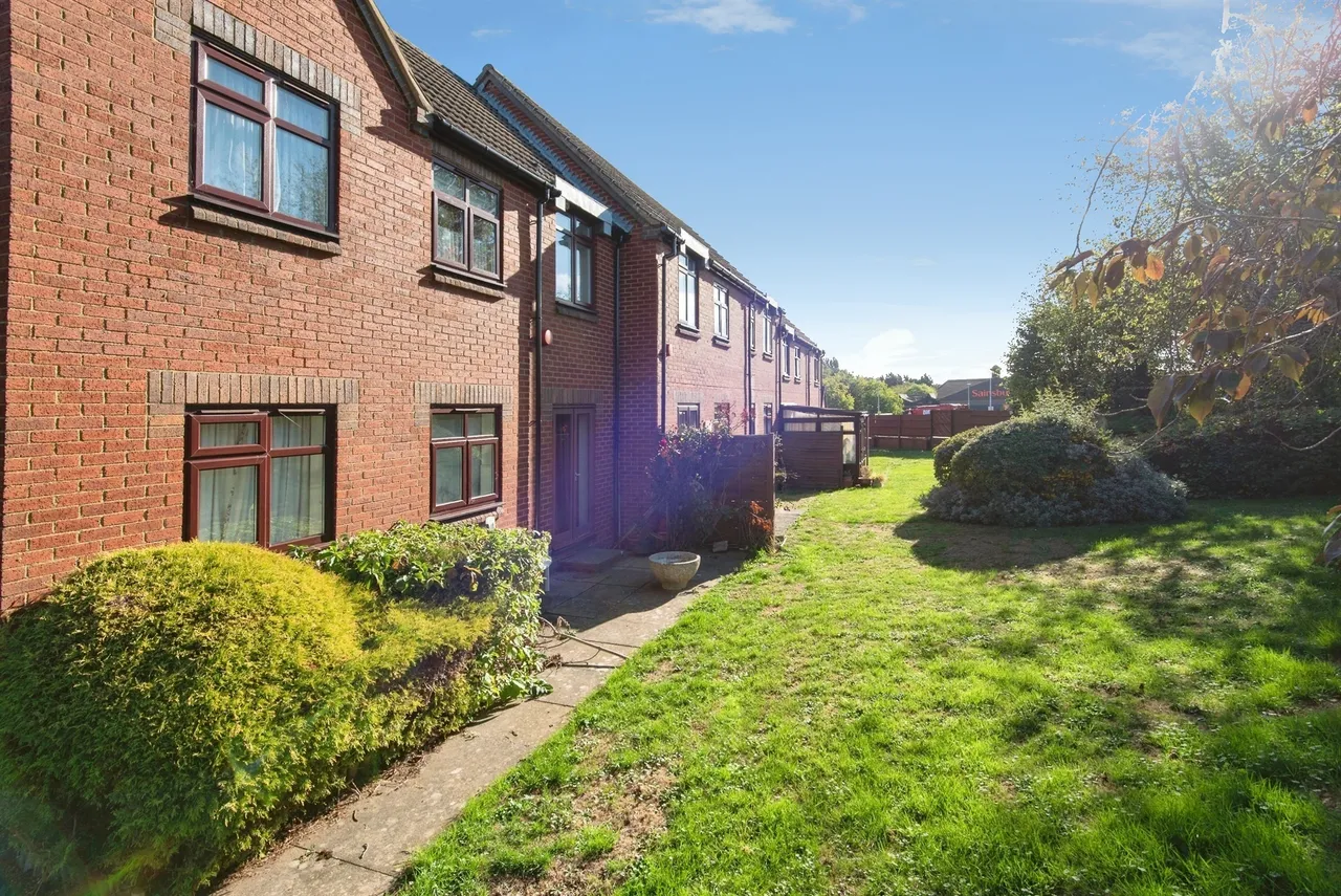 The Lawns, Stevenage, SG2, photo 15