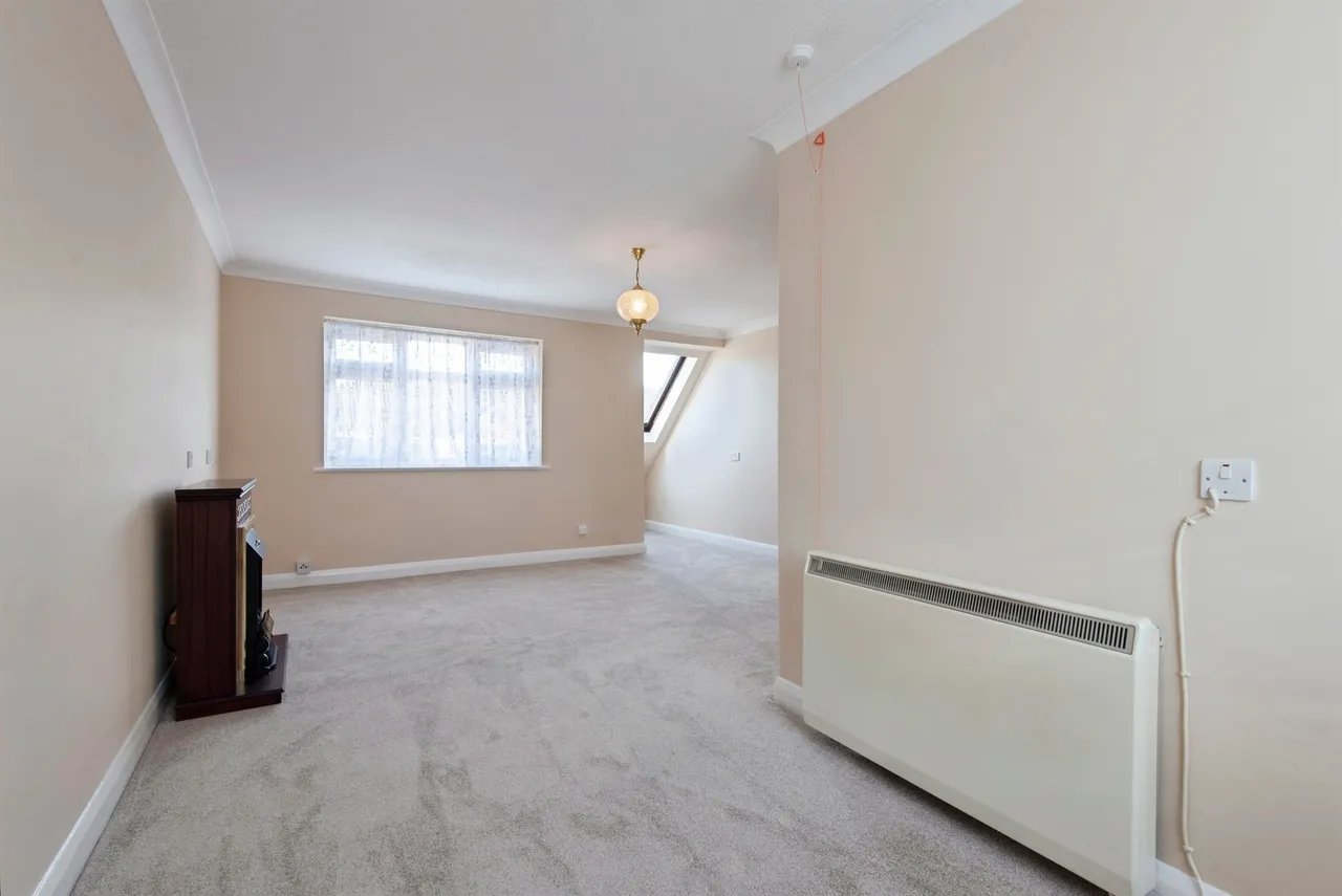 The Lawns, Stevenage, SG2, photo 5