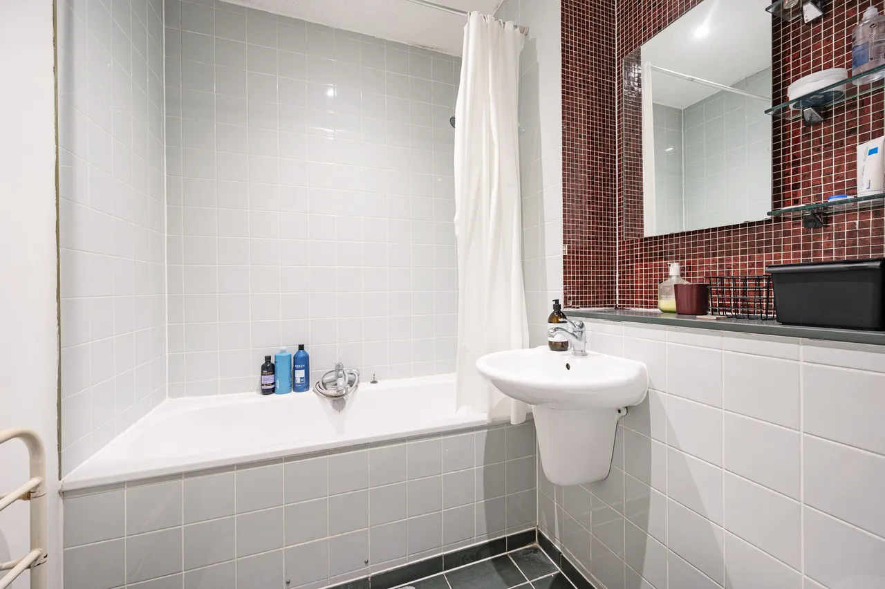 10, Chandlery House, London, photo 5