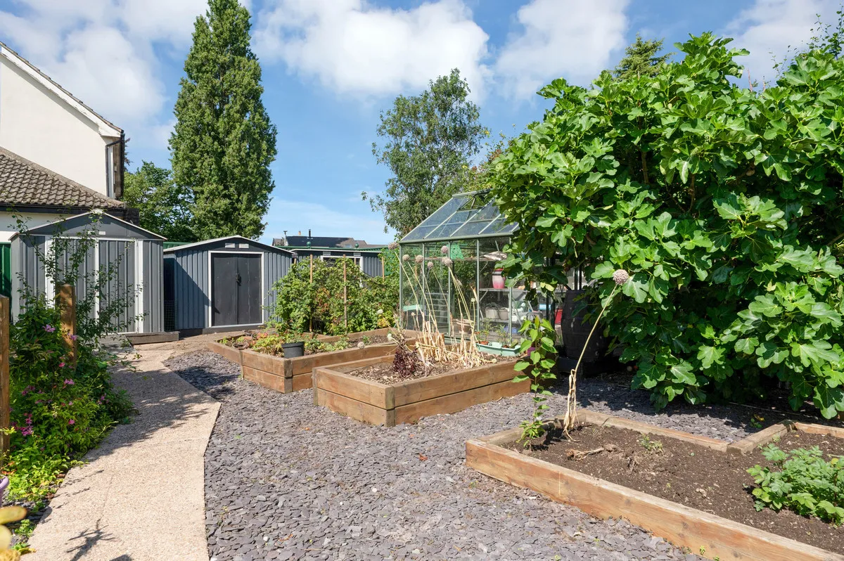 Hallams Lane, Chilwell, NG9, photo 30