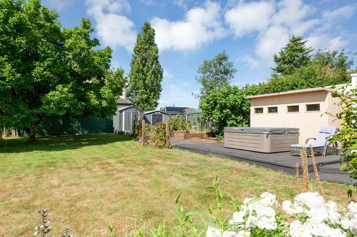 Hallams Lane, Chilwell, NG9, photo 31