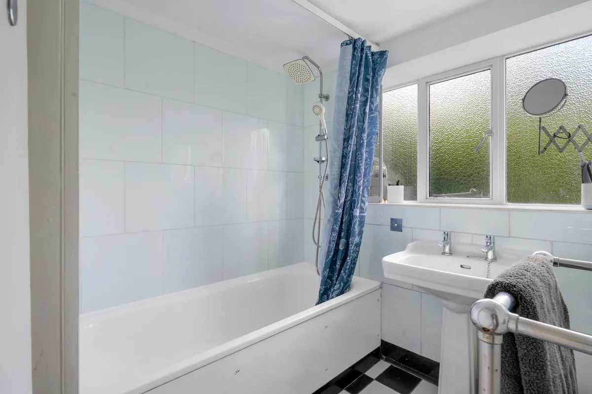 Hallams Lane, Chilwell, NG9, photo 20