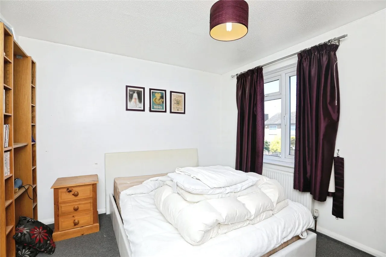 Peregrine Drive, Sittingbourne, Kent, ME10, photo 9