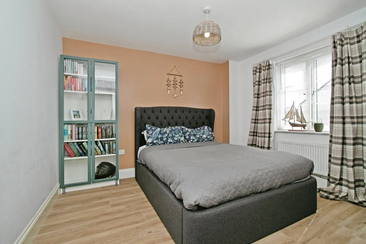 Plen Tennyson, Nansledan, TR8, photo 7