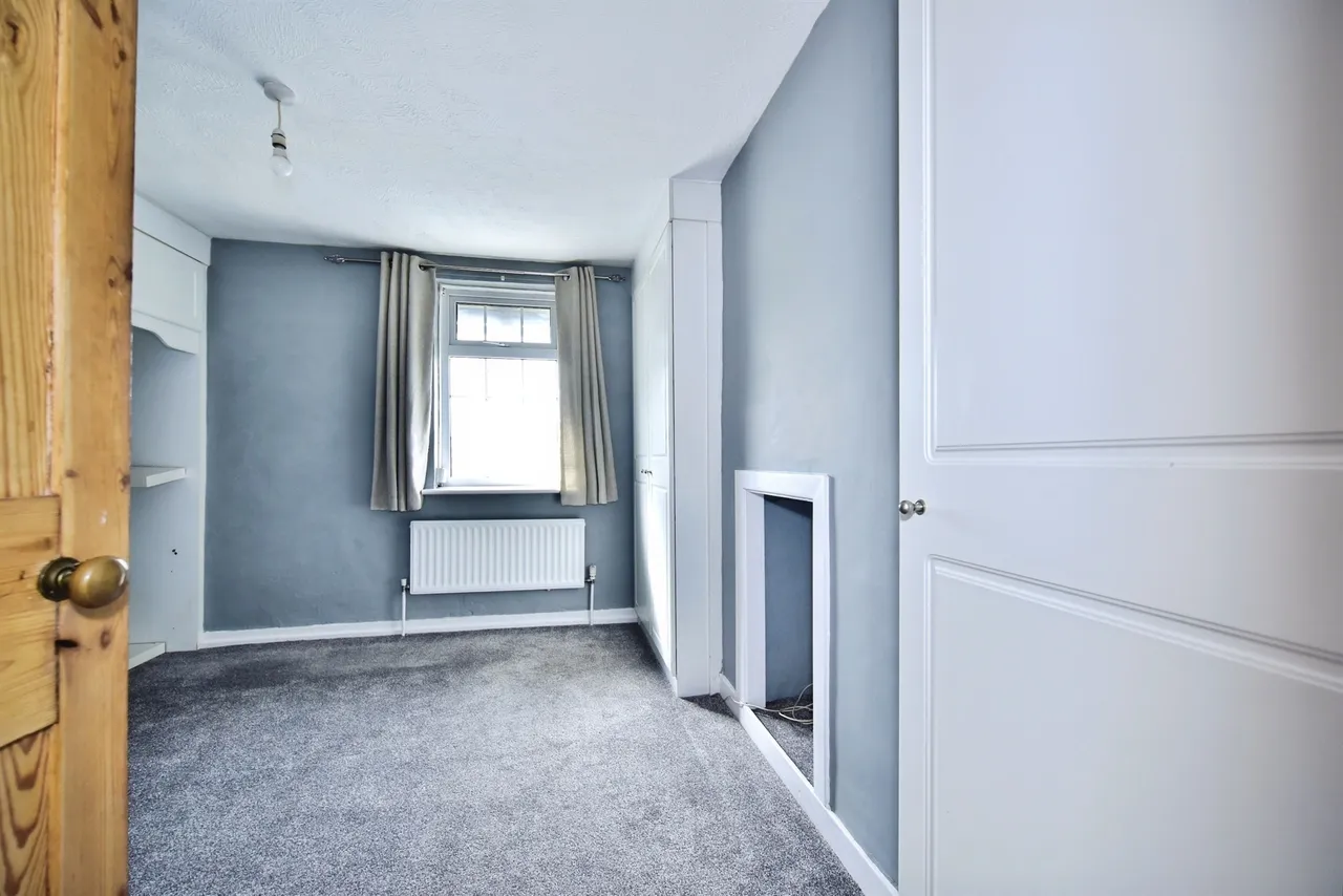 Pear Tree Row, Maidstone, ME17, photo 11