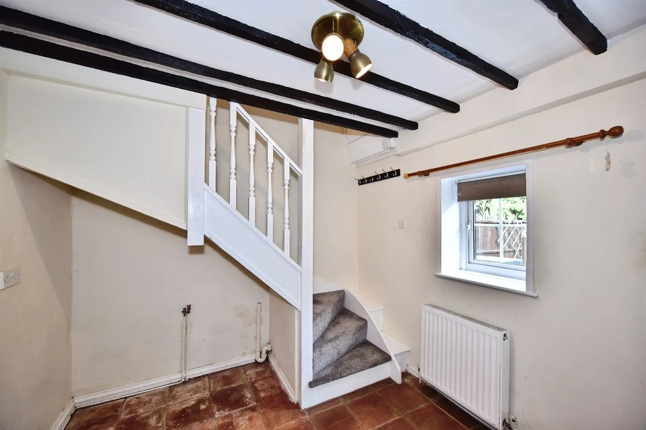 Pear Tree Row, Maidstone, ME17, photo 5