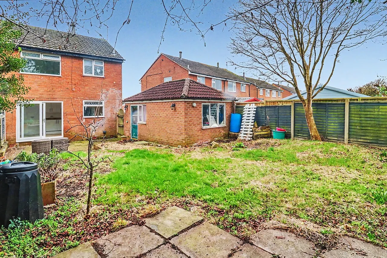 Meadow Lane, Northwich, photo 13