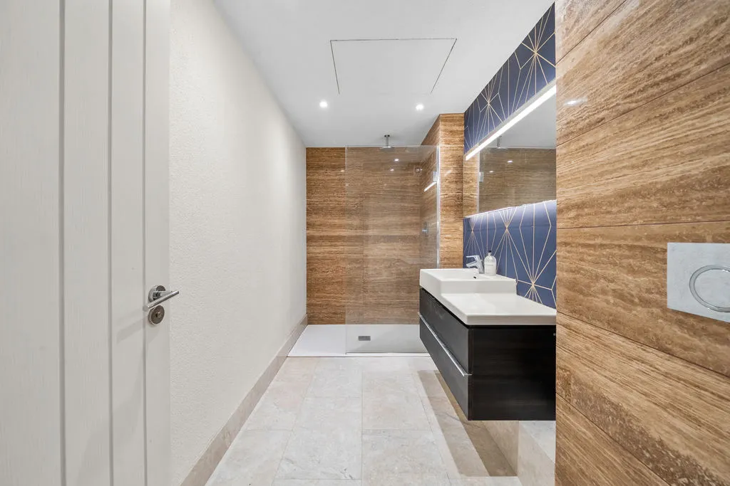 Brockley Combe, Weybridge KT13 9QD, photo 7