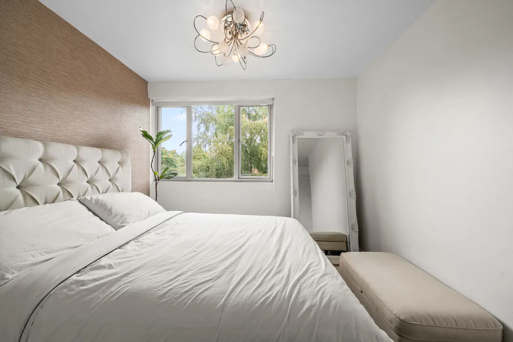 Brockley Combe, Weybridge KT13 9QD, photo 6