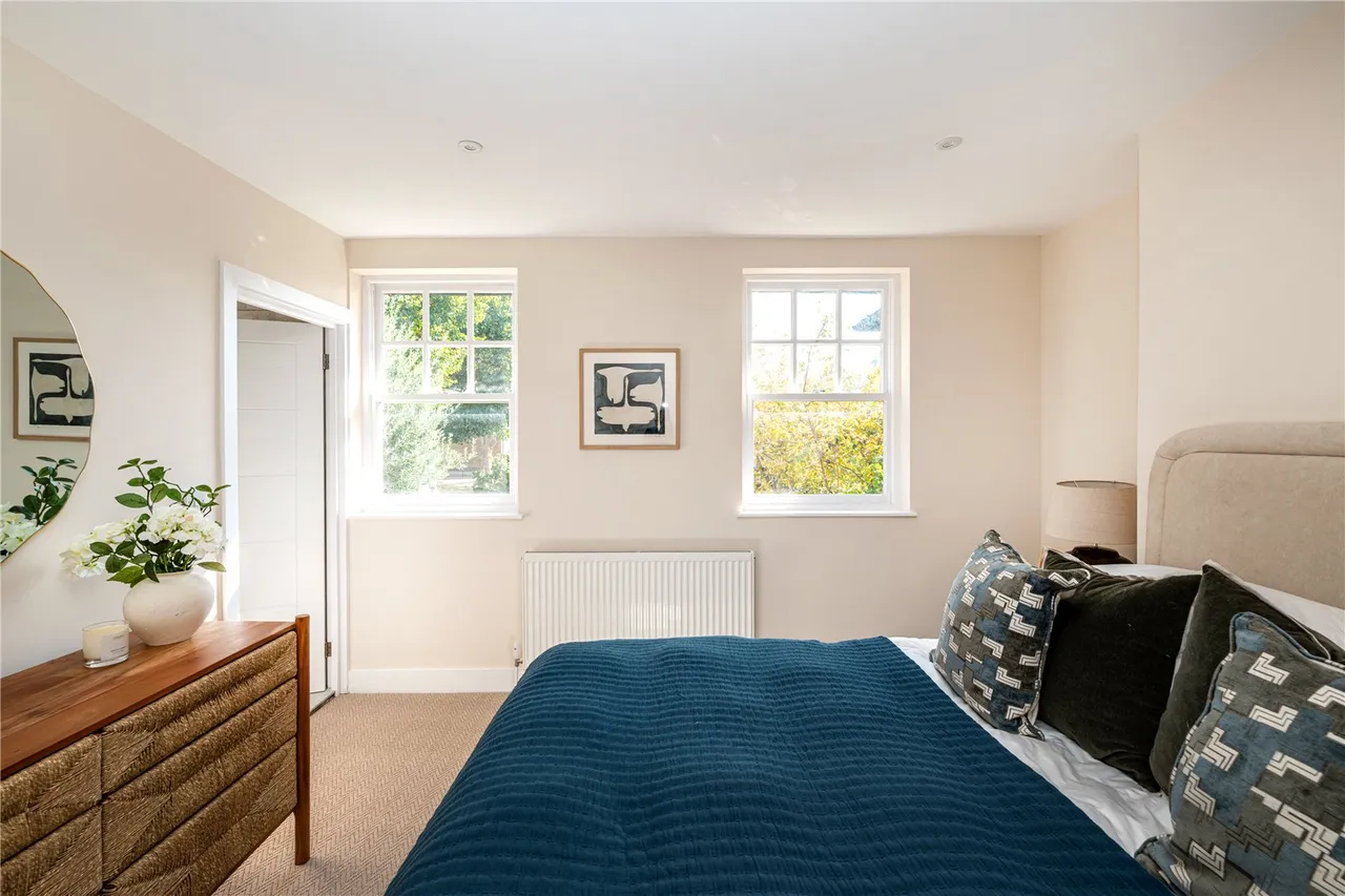 Avondale Park Gardens, Notting Hill, W11, photo 9