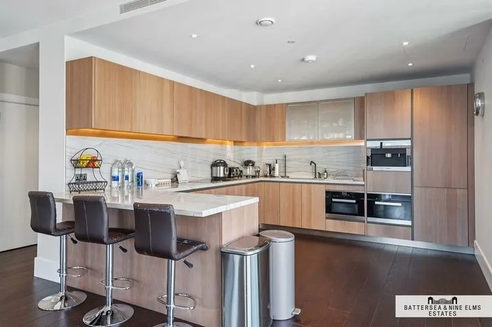 Price of Wales Drive, SW11, photo 6
