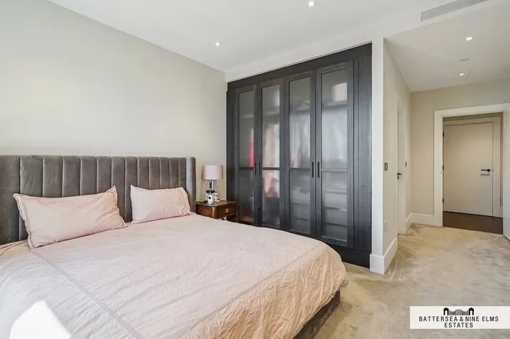 Price of Wales Drive, SW11, photo 14