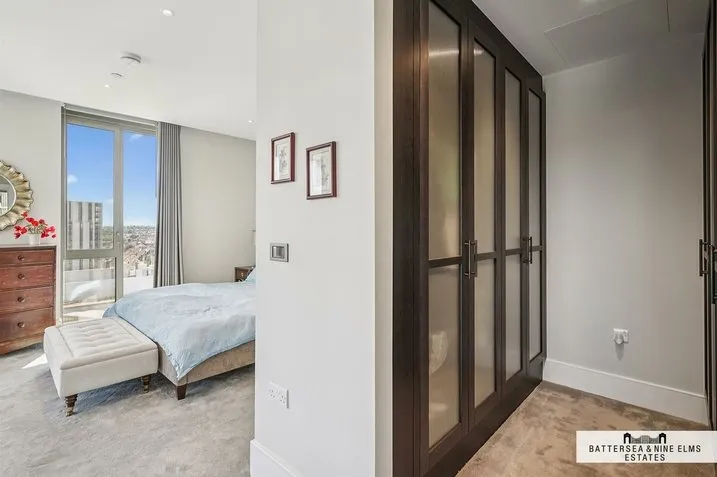 Price of Wales Drive, SW11, photo 10