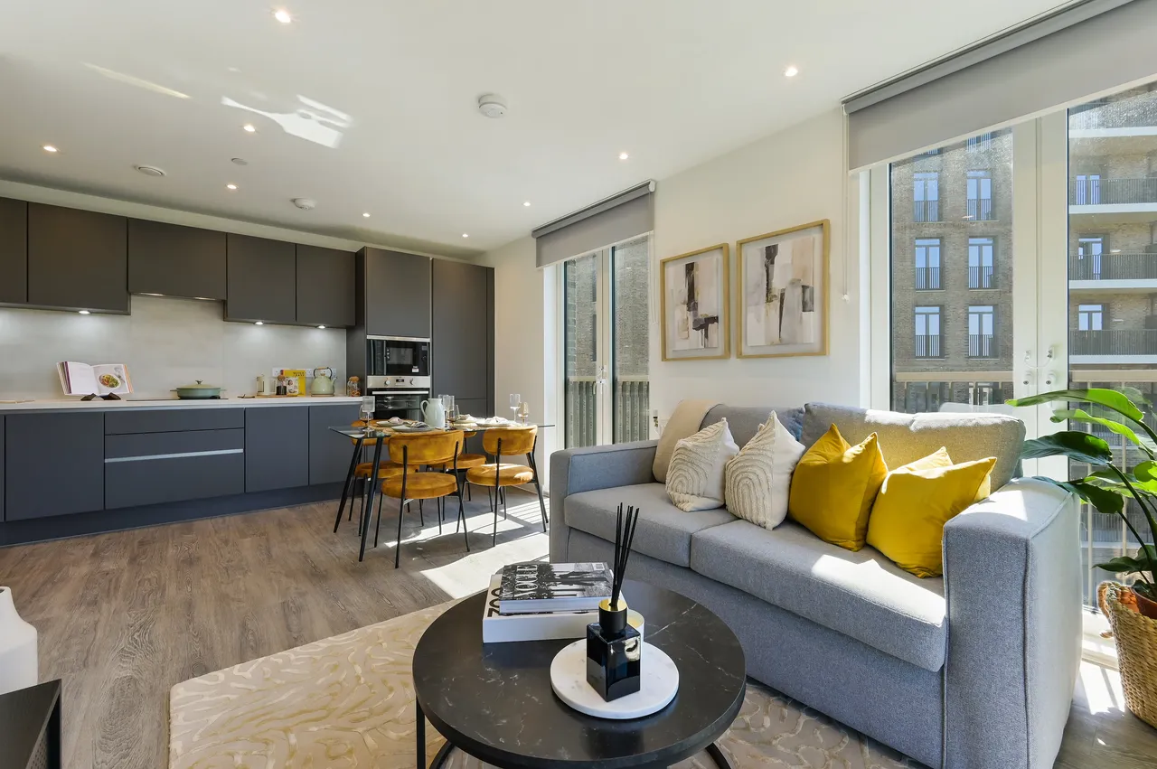 Medawar Drive, London, NW7, photo 6