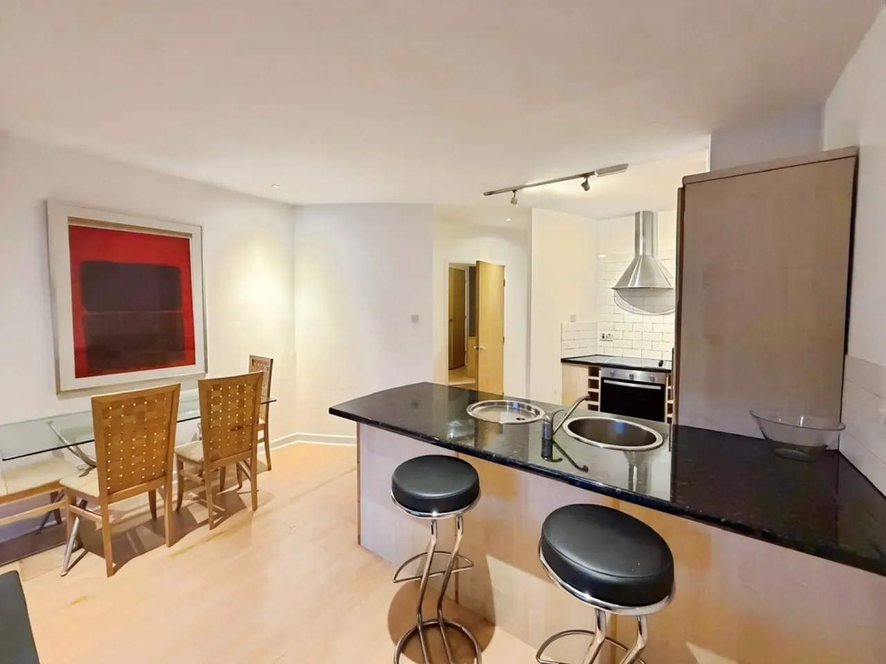 Victoria House, The Headrow, LS1, photo 15