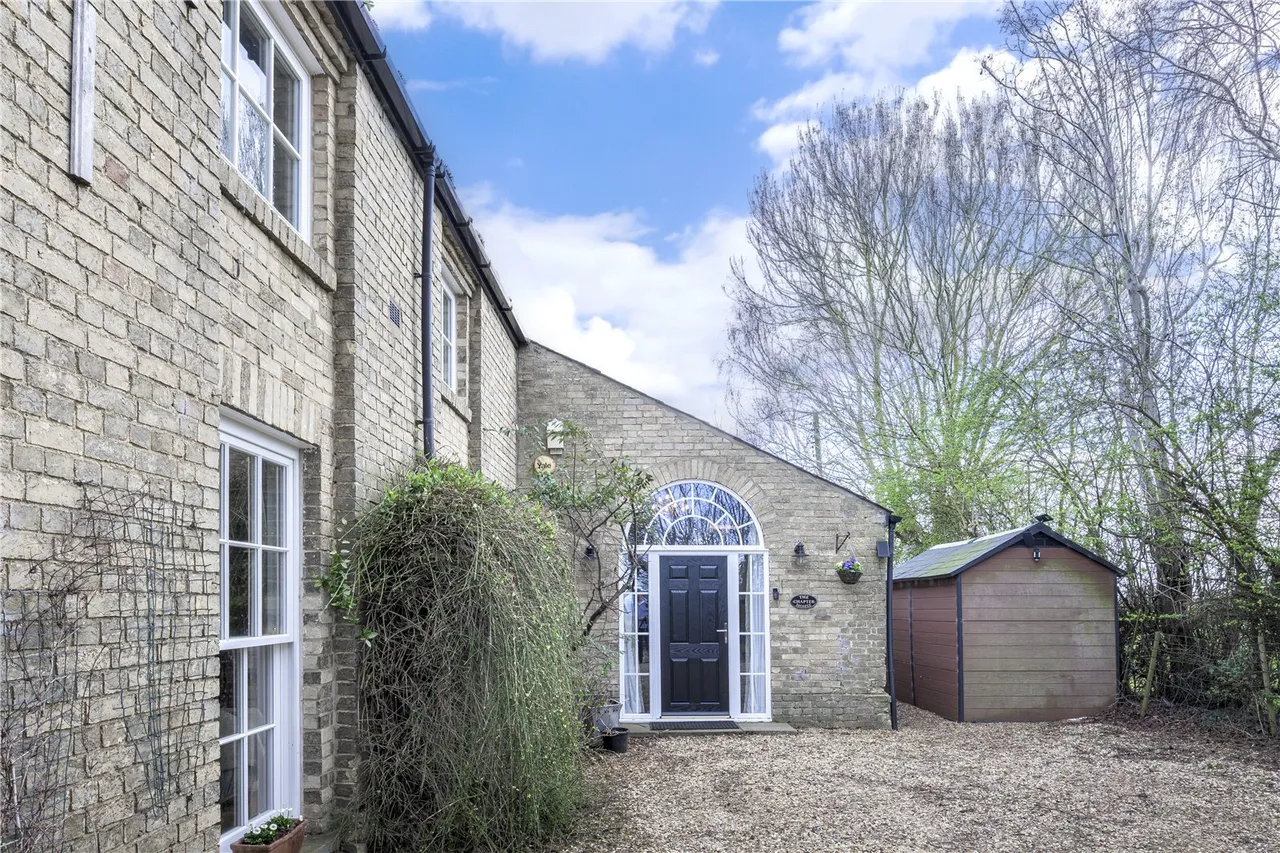 Exceptional Five-Bedroom Period Home with Countryside Views, Peaceful Rural Location Near Cambridge, photo 28