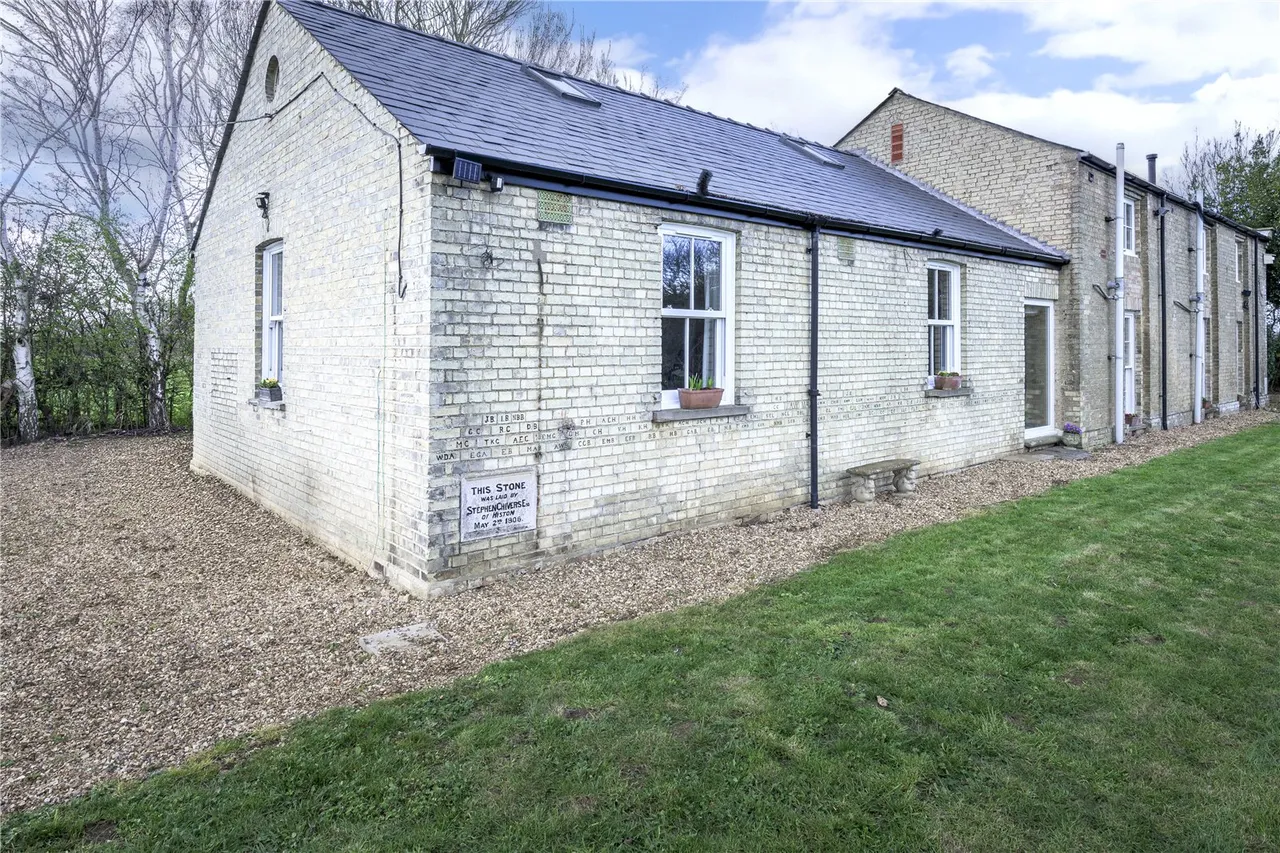 Exceptional Five-Bedroom Period Home with Countryside Views, Peaceful Rural Location Near Cambridge, photo 27
