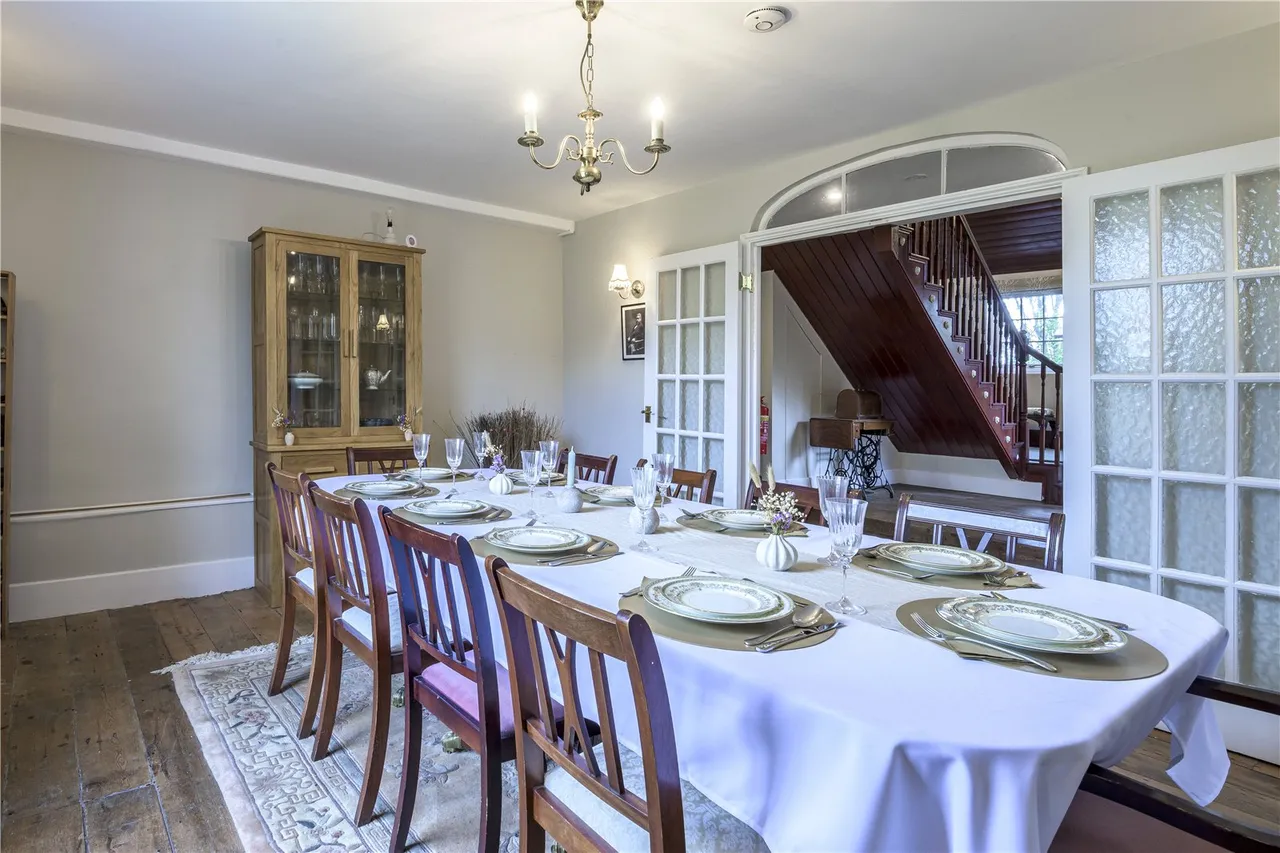 Exceptional Five-Bedroom Period Home with Countryside Views, Peaceful Rural Location Near Cambridge, photo 10