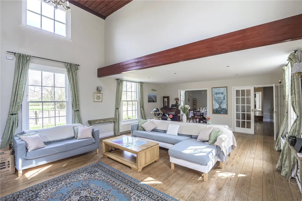 Exceptional Five-Bedroom Period Home with Countryside Views, Peaceful Rural Location Near Cambridge, photo 2