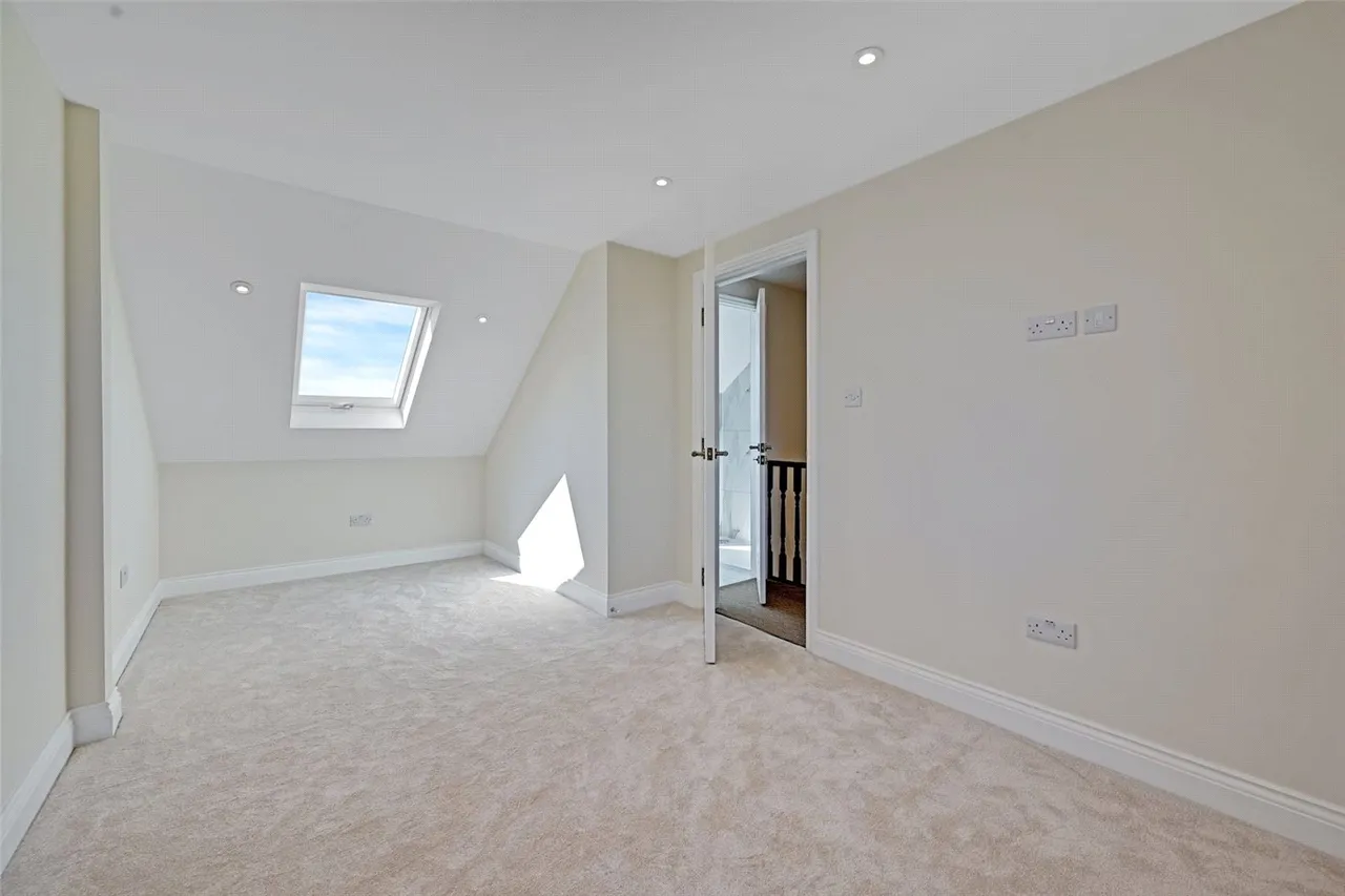 Earlsmead Road, London, NW10, photo 4