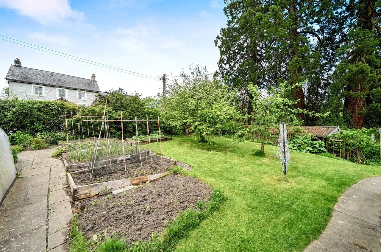 Cregrina, Llandrindod Wells, Powys, LD1 5SF, photo 24