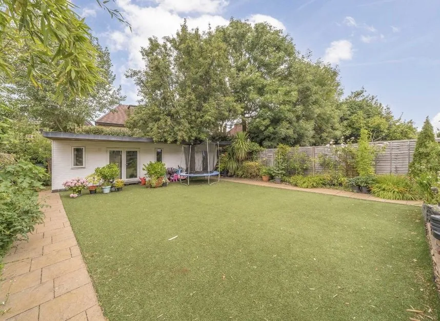 Highfield Avenue, Golders Green, NW11, photo 5