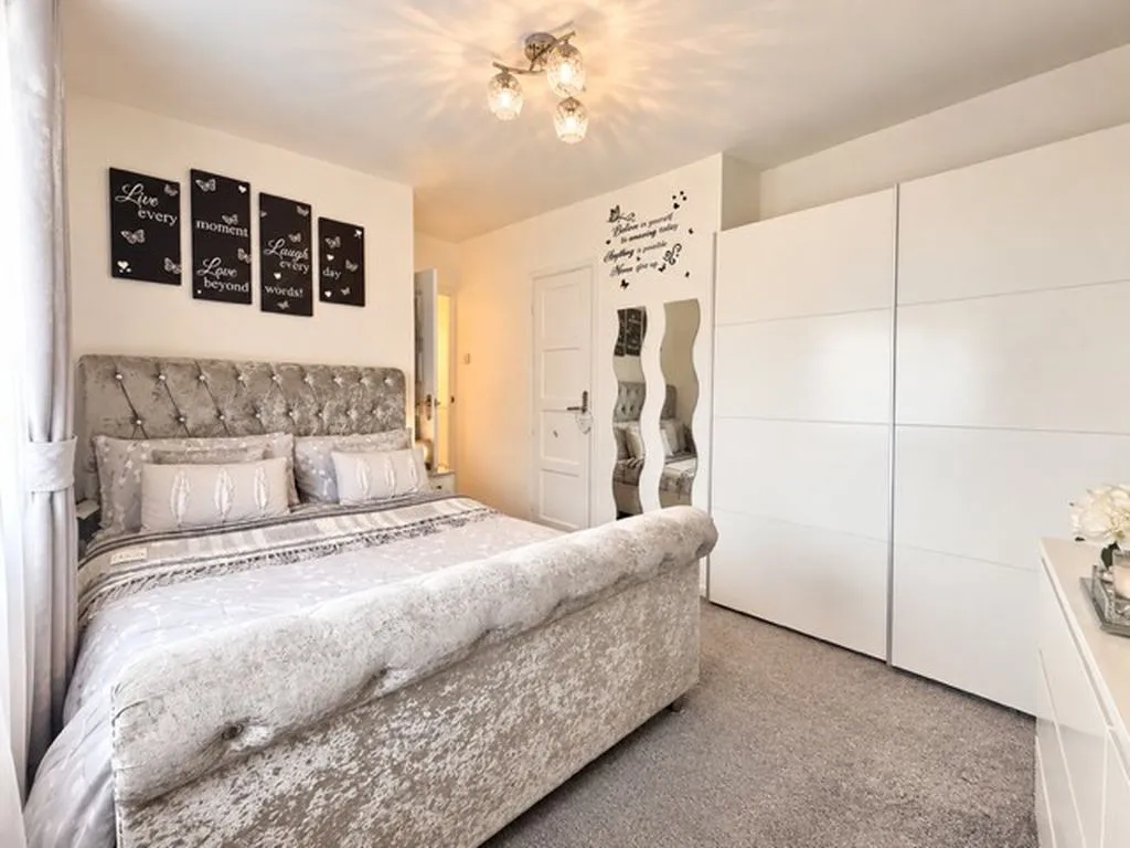Queslett Road, Great Barr, B43, photo 8