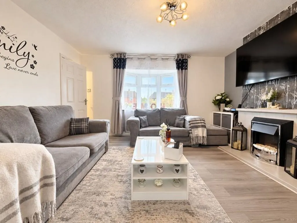 Queslett Road, Great Barr, B43, photo 3