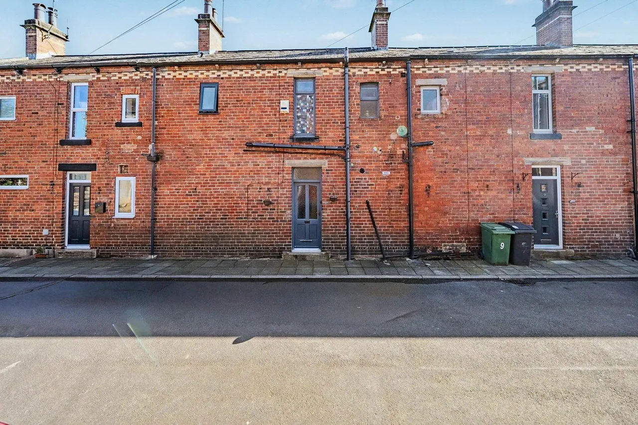 Oakfield Terrace, Horsforth, LS18, photo 14
