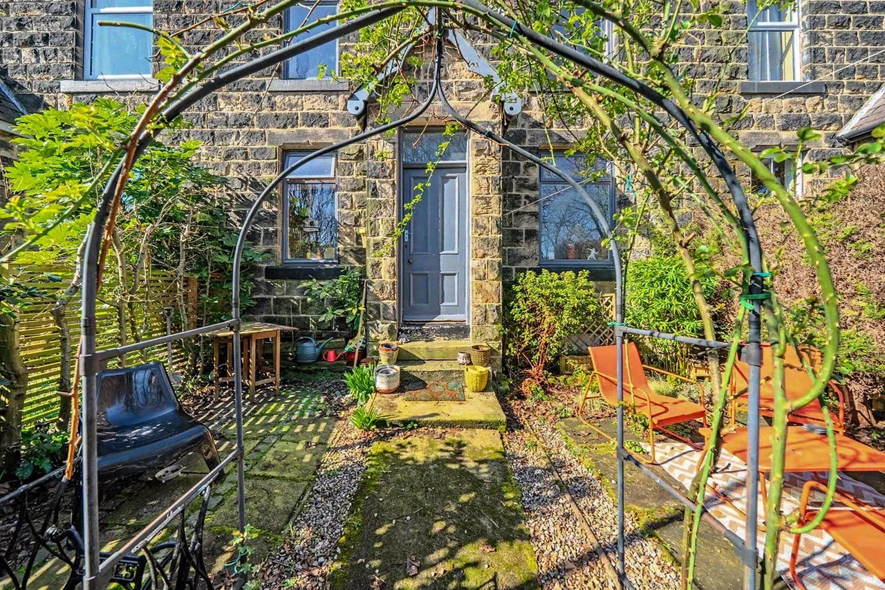 Oakfield Terrace, Horsforth, LS18, photo 2