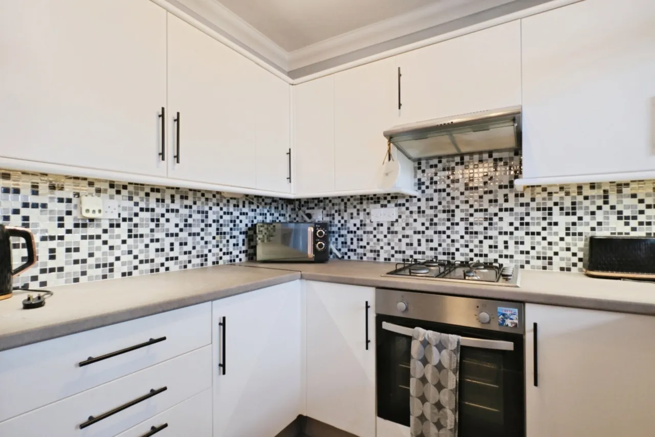 Grange Close, Gosport, PO12, photo 11