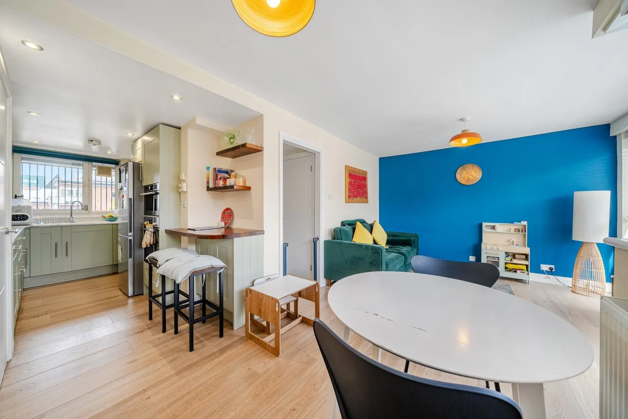 Gibson Road, SE11, photo 13
