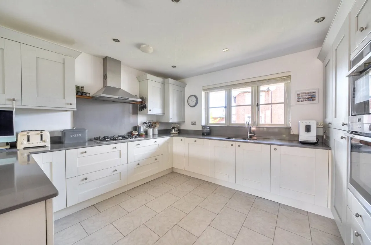 South Drive, Sandhill Park, Bishops Lydeard, Taunton, TA4 3DQ, photo 12