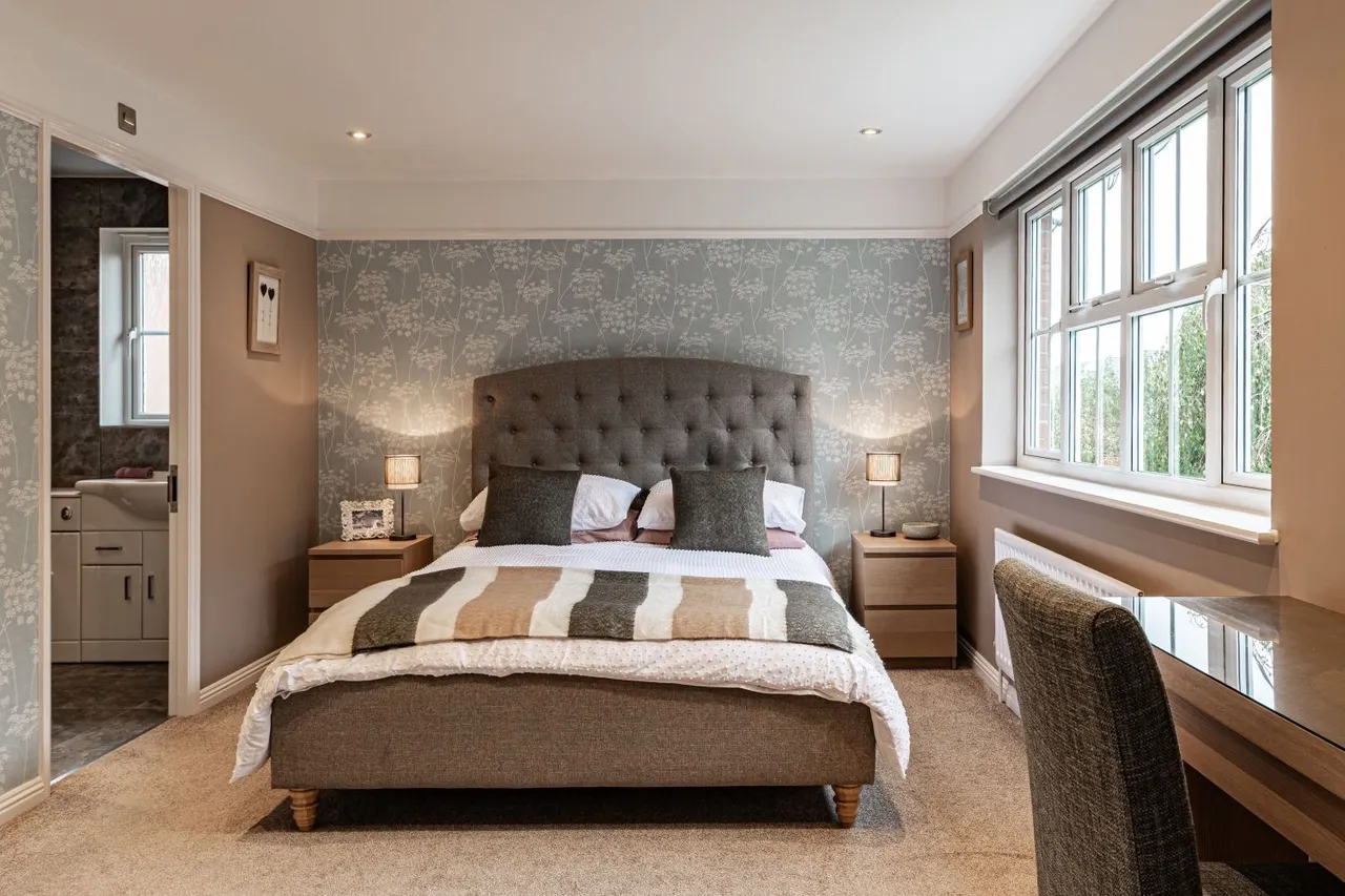 Widgeon Walk, Hawkinge, CT18, photo 20