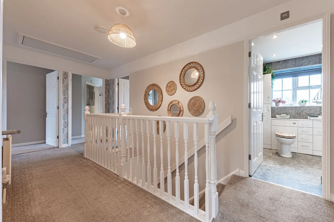 Widgeon Walk, Hawkinge, CT18, photo 18
