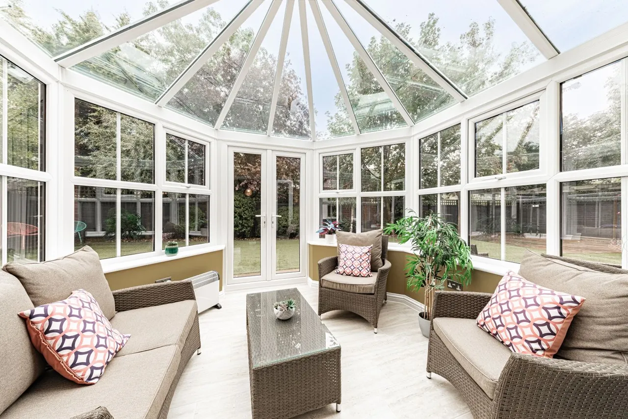 Widgeon Walk, Hawkinge, CT18, photo 14