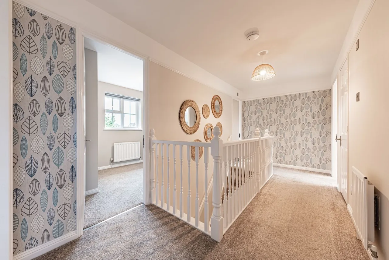 Widgeon Walk, Hawkinge, CT18, photo 19