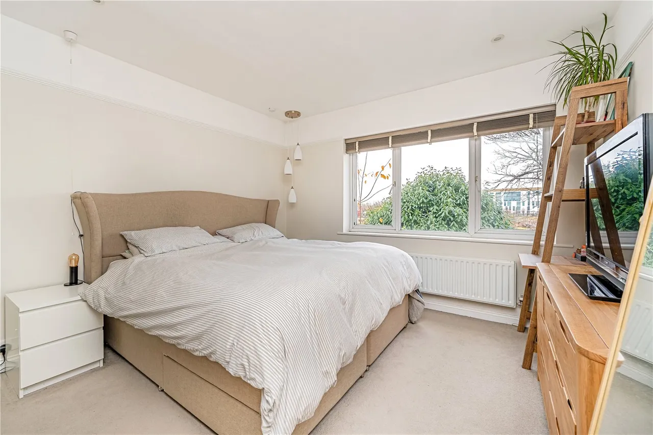 Craneford Way, Twickenham, TW2 7SQ, photo 9