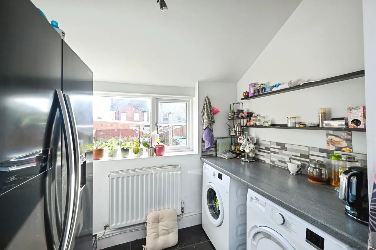 Carter Lane, Mansfield, Nottinghamshire, NG18, photo 7