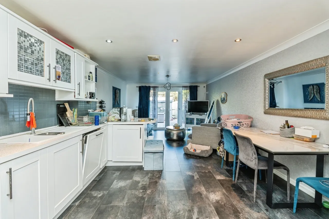 White's Way, Southampton, SO30, photo 8