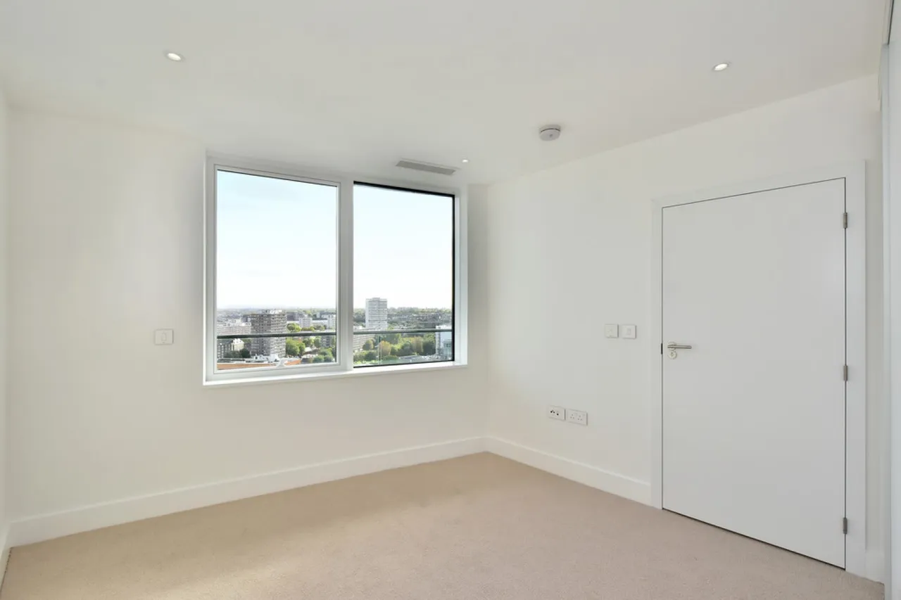 Lombard Wharf, Battersea, photo 8