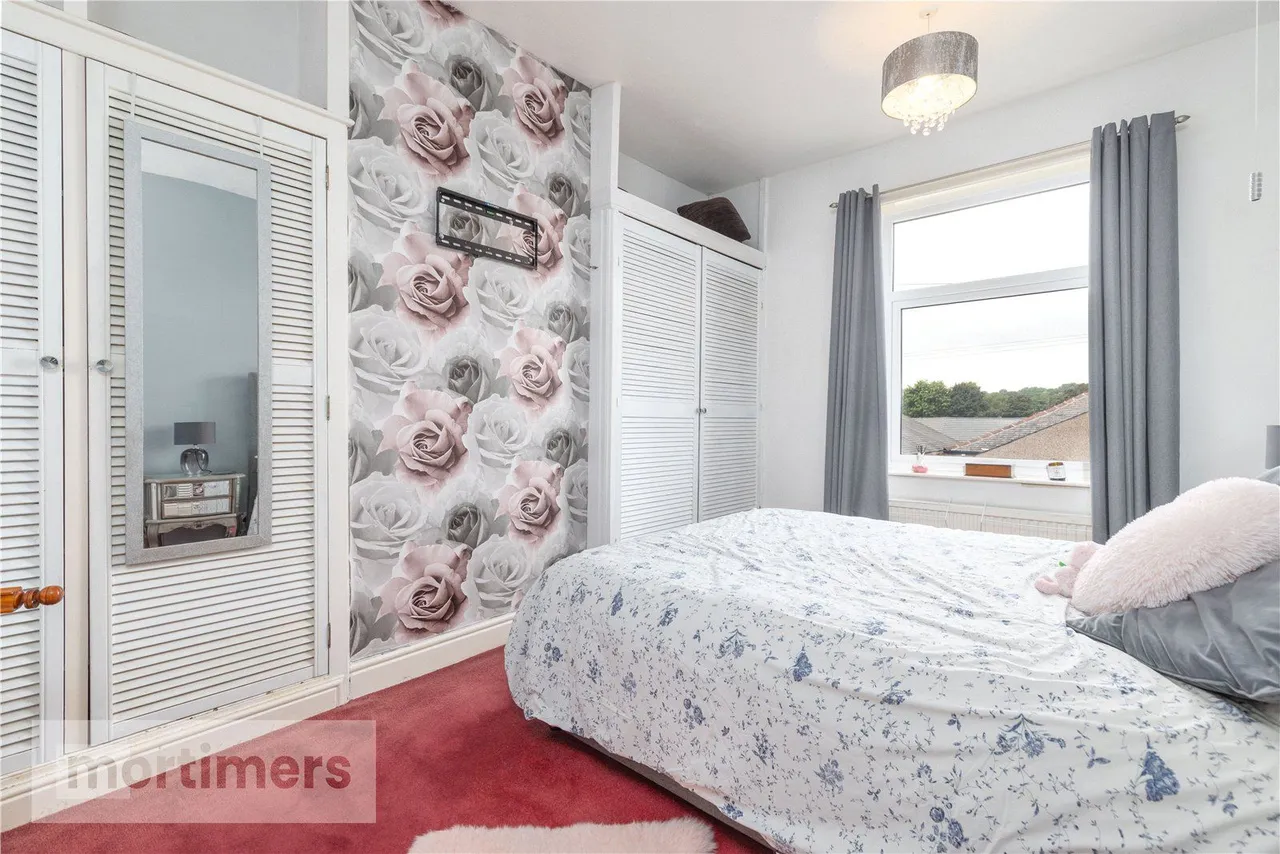 Moss Hall Road, Accrington, BB5, photo 13