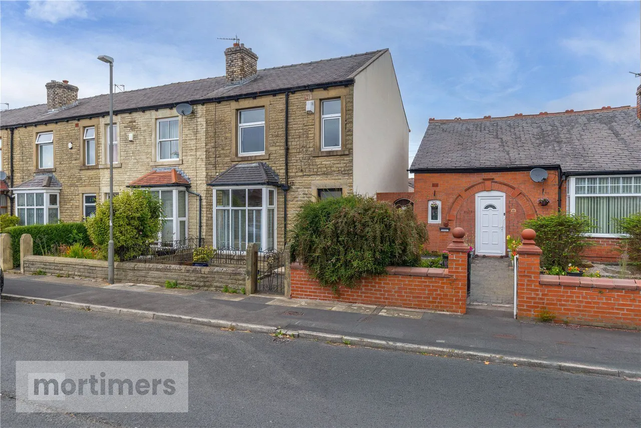 Moss Hall Road, Accrington, BB5, photo 23