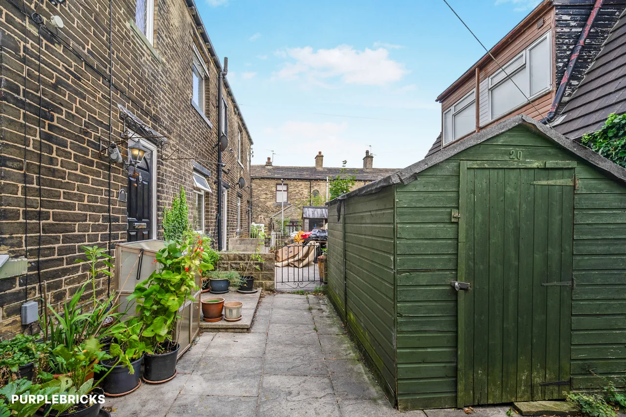 Low Green, Bradford, BD7, photo 2