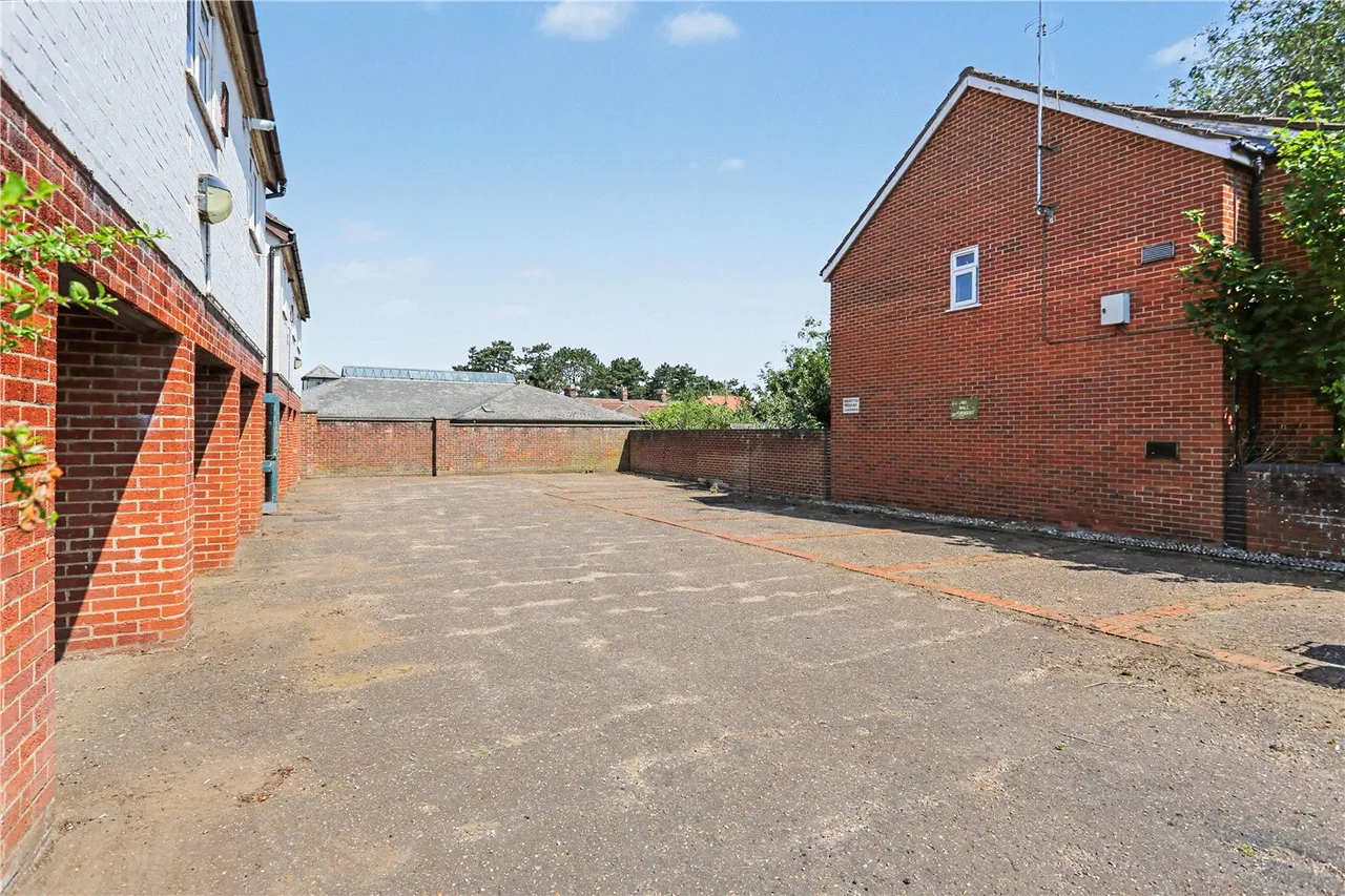 Hotblack Road, Norwich, Norfolk, NR2, photo 3