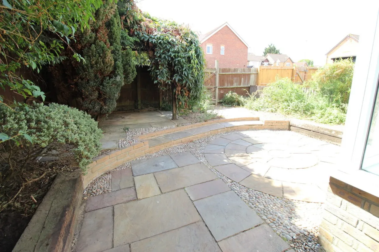 Appledown Drive, Bury St Edmunds, IP32, photo 10